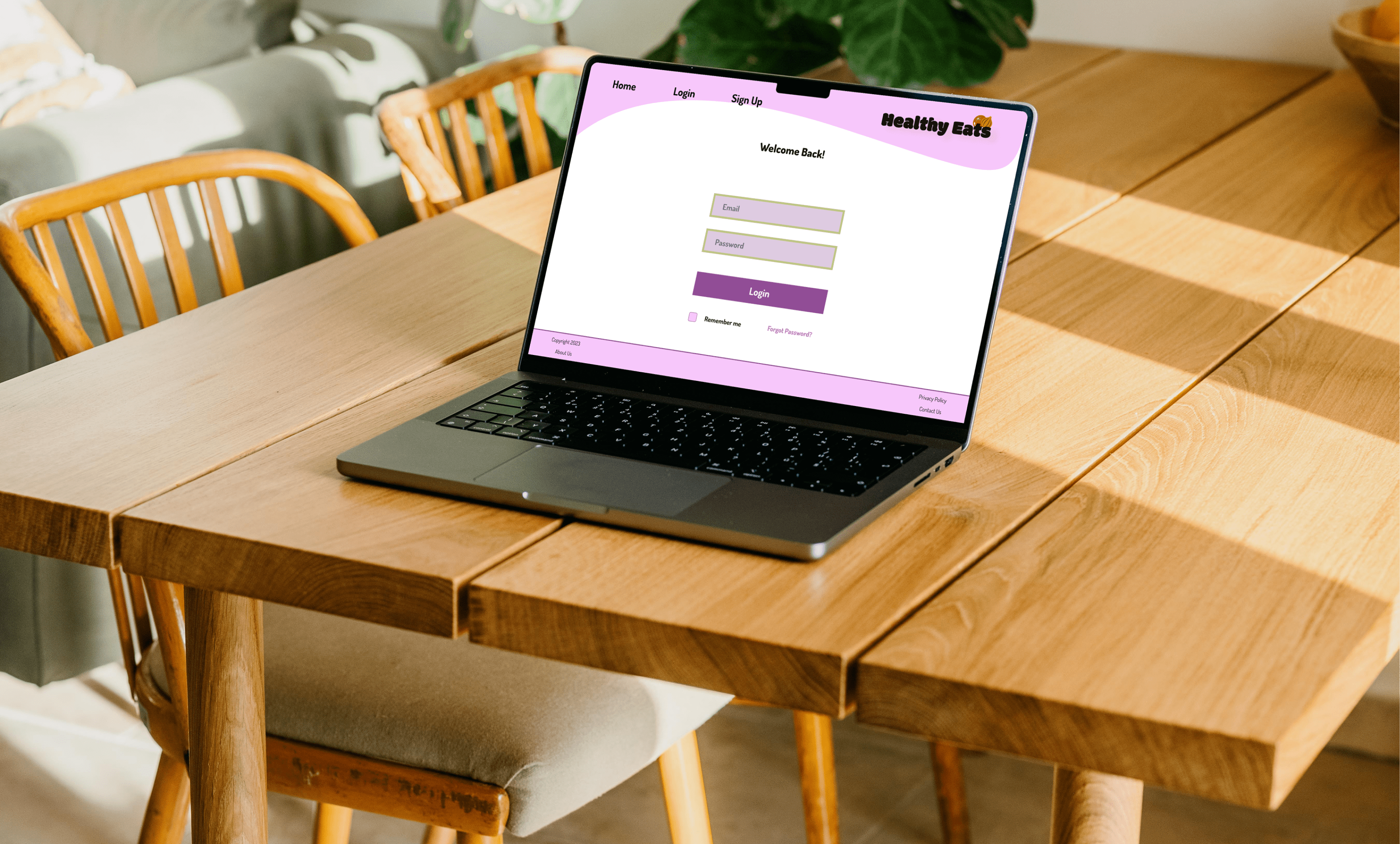 >Healthy Eat 'login laptop' mockup